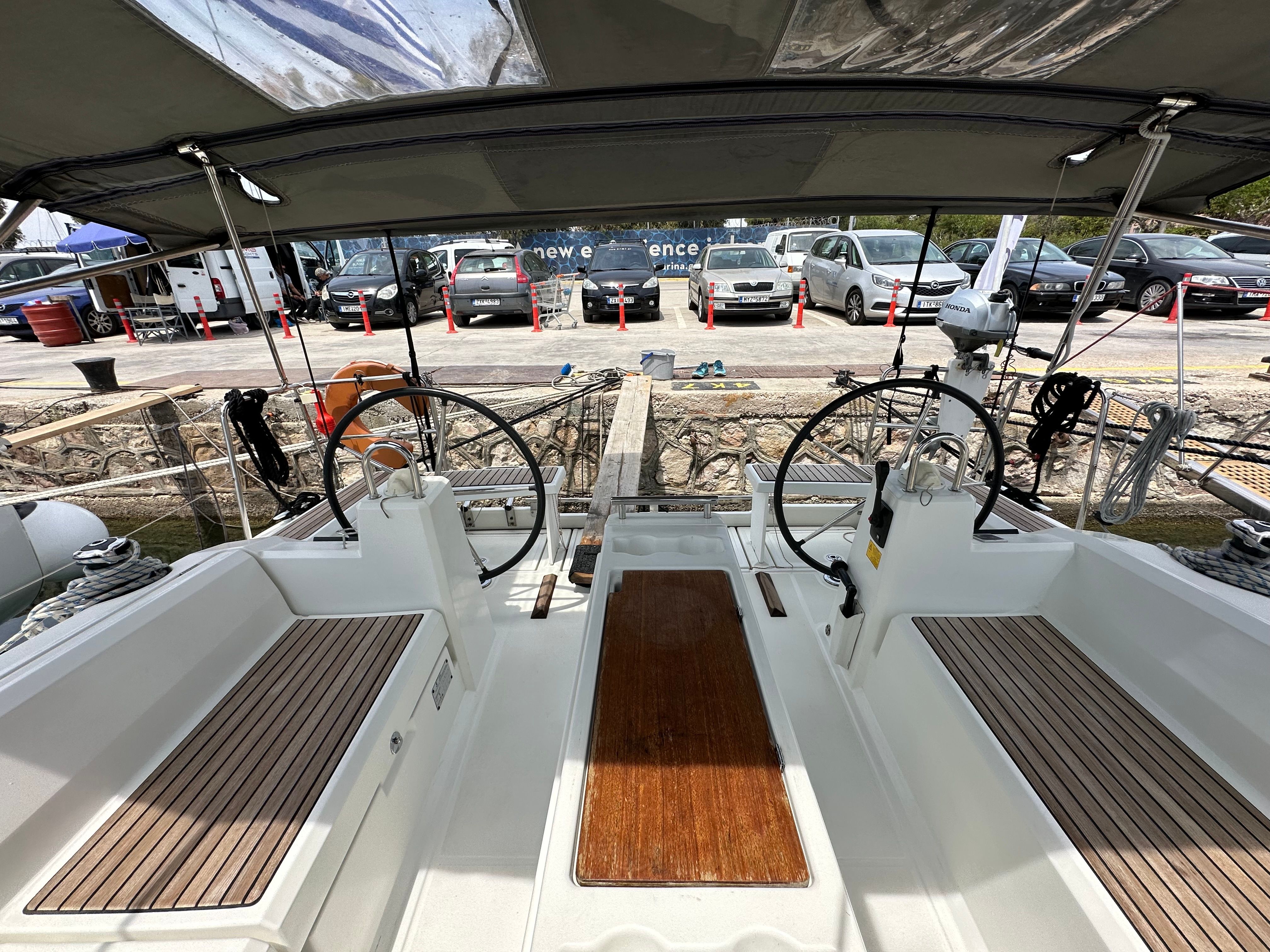 Beneteau Oceanis 38.1 | Rania