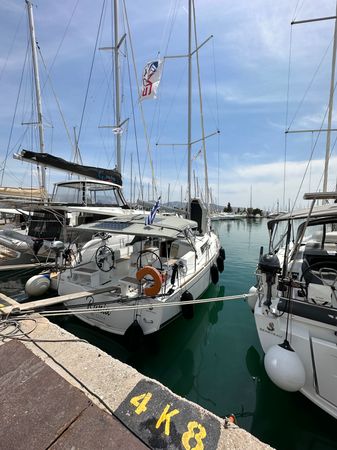 Beneteau Oceanis 38.1 | Rania