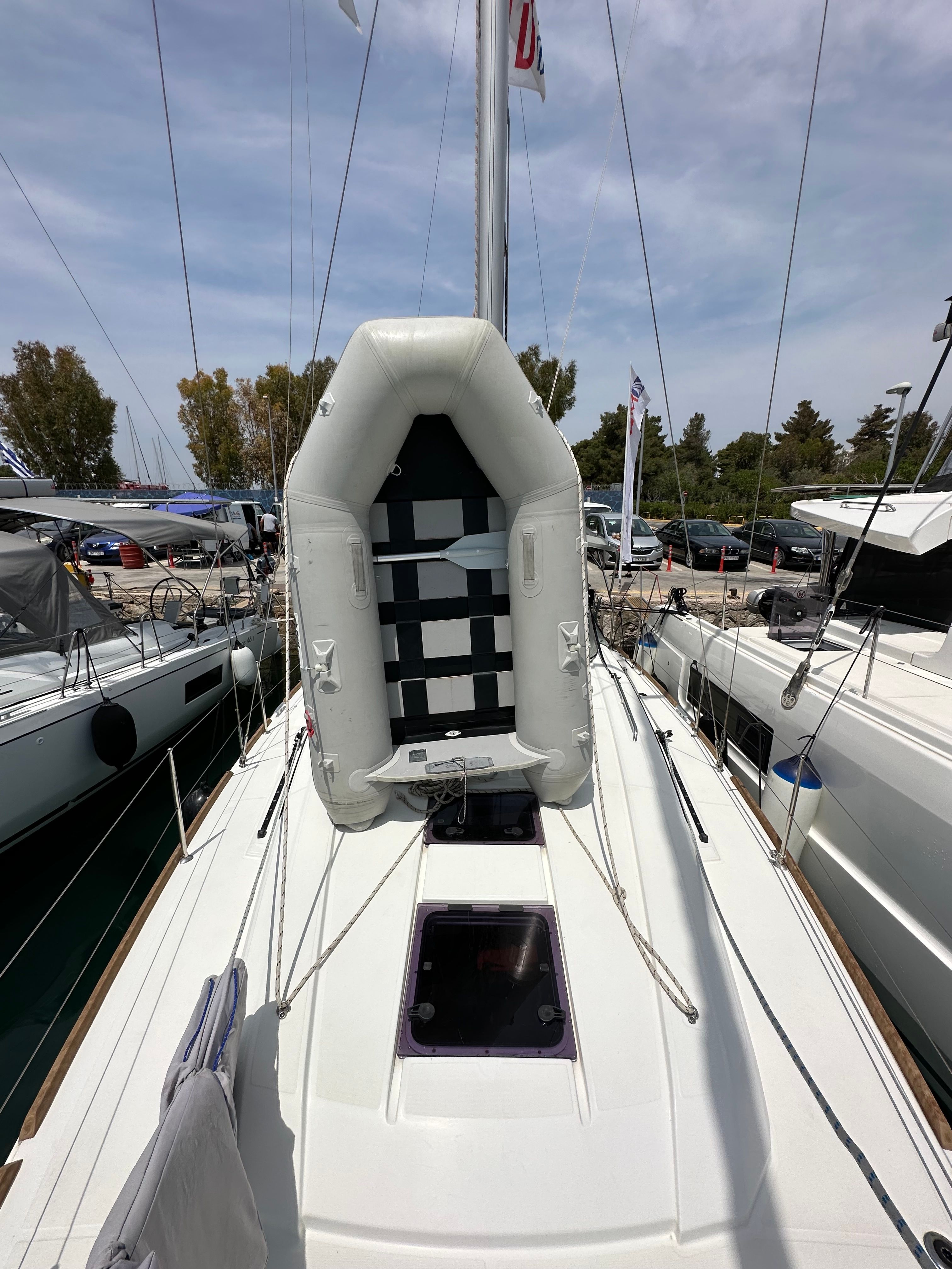 Beneteau Oceanis 38.1 | Rania