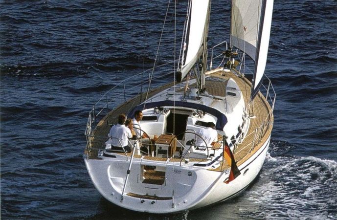 Bavaria Cruiser 46 | Joyful Wind