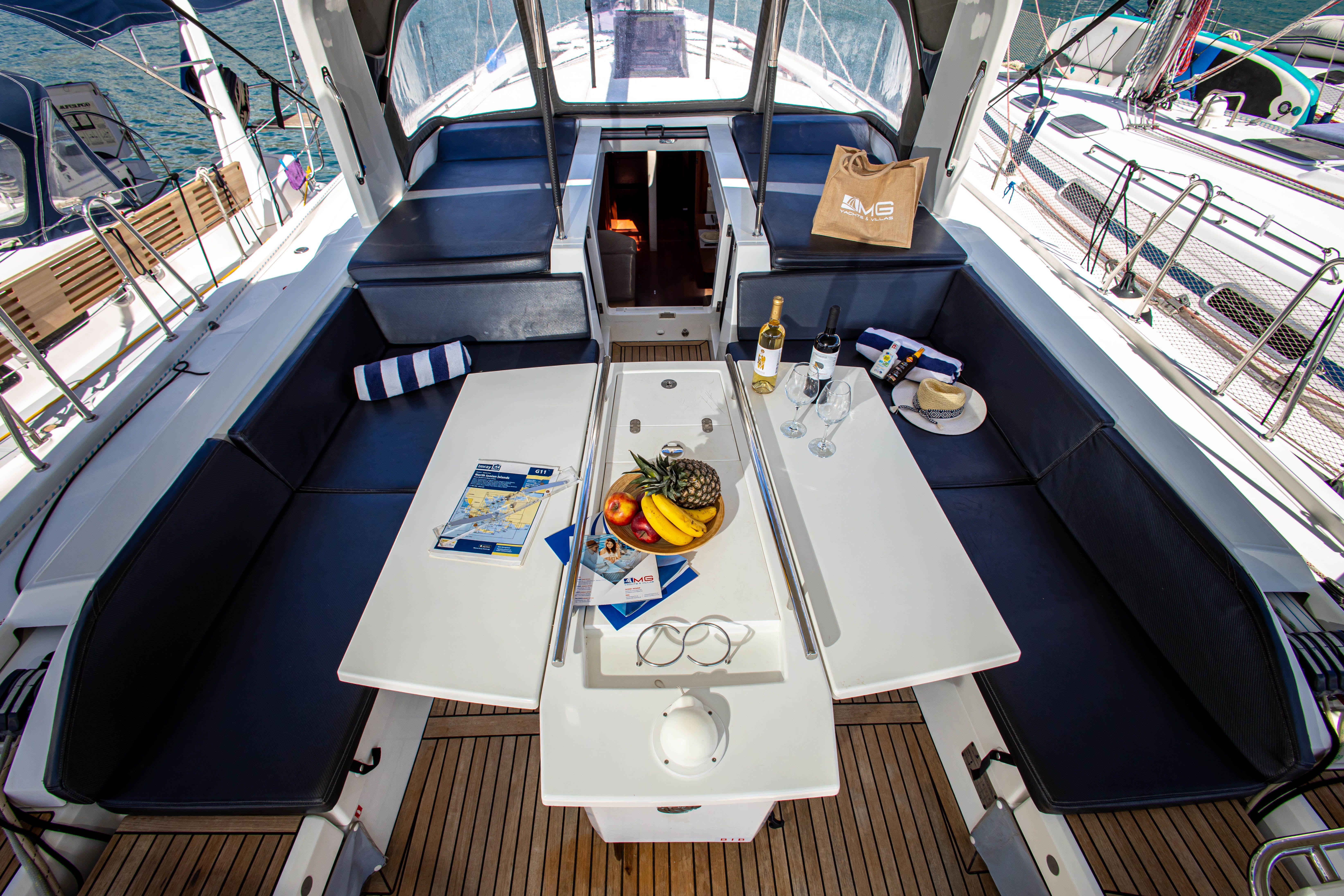 Beneteau Oceanis 51.1 | Brando