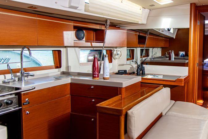 Beneteau Oceanis 51.1 | Brando