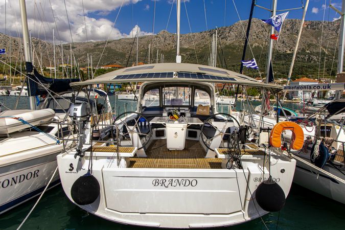 Beneteau Oceanis 51.1 | Brando