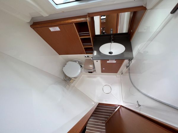 Bavaria Cruiser 41 | Nireus