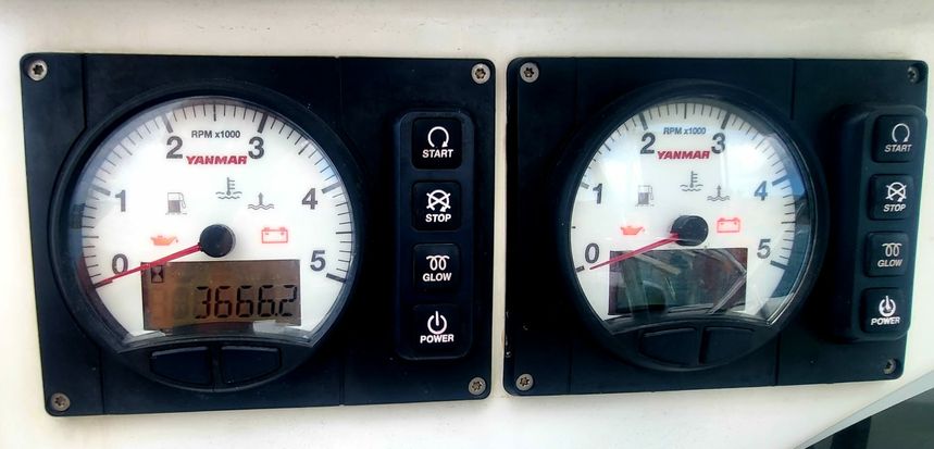 Lagoon 380 S2 | Mister Hyde