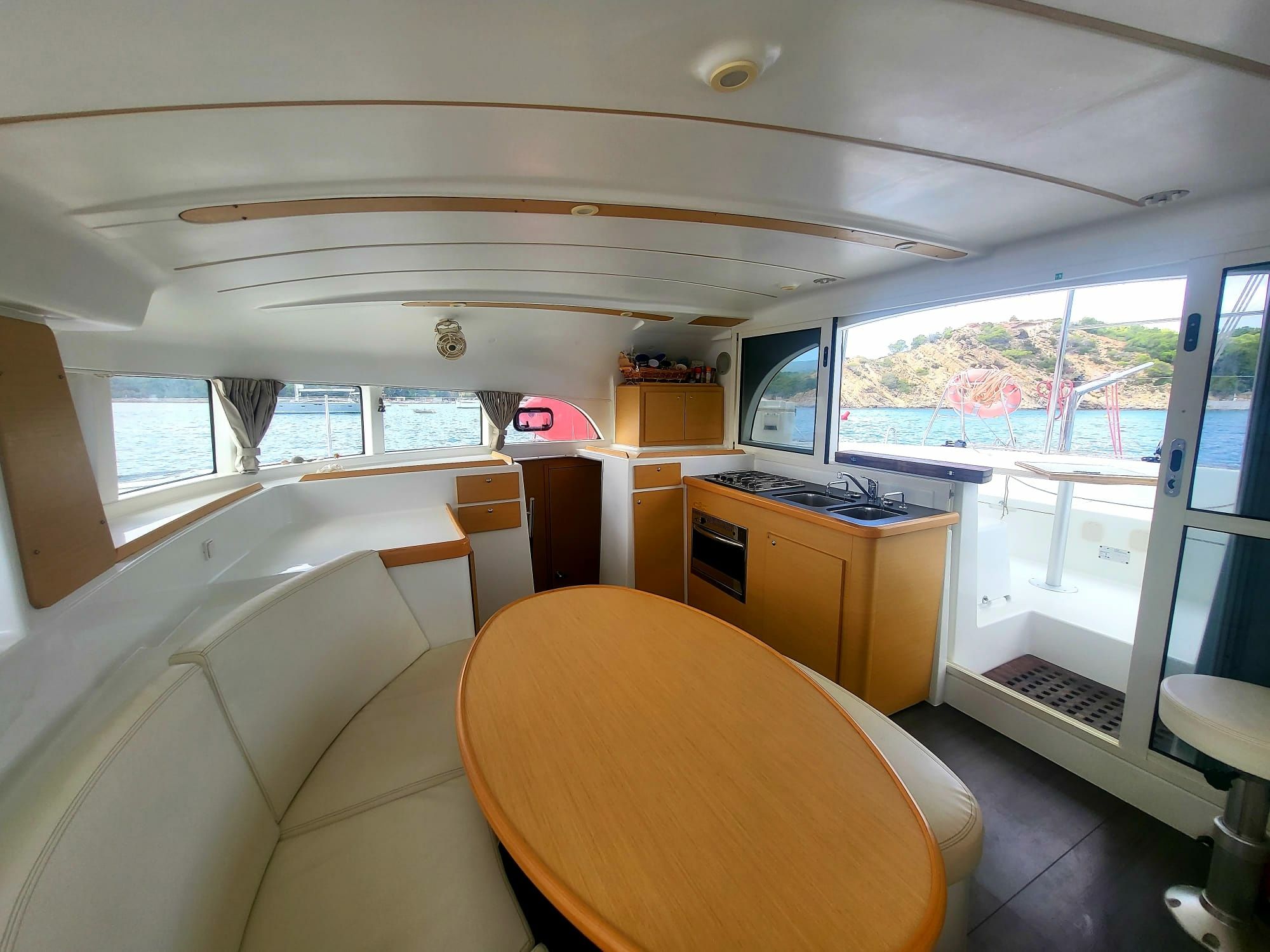 Lagoon 380 S2 | Mister Hyde