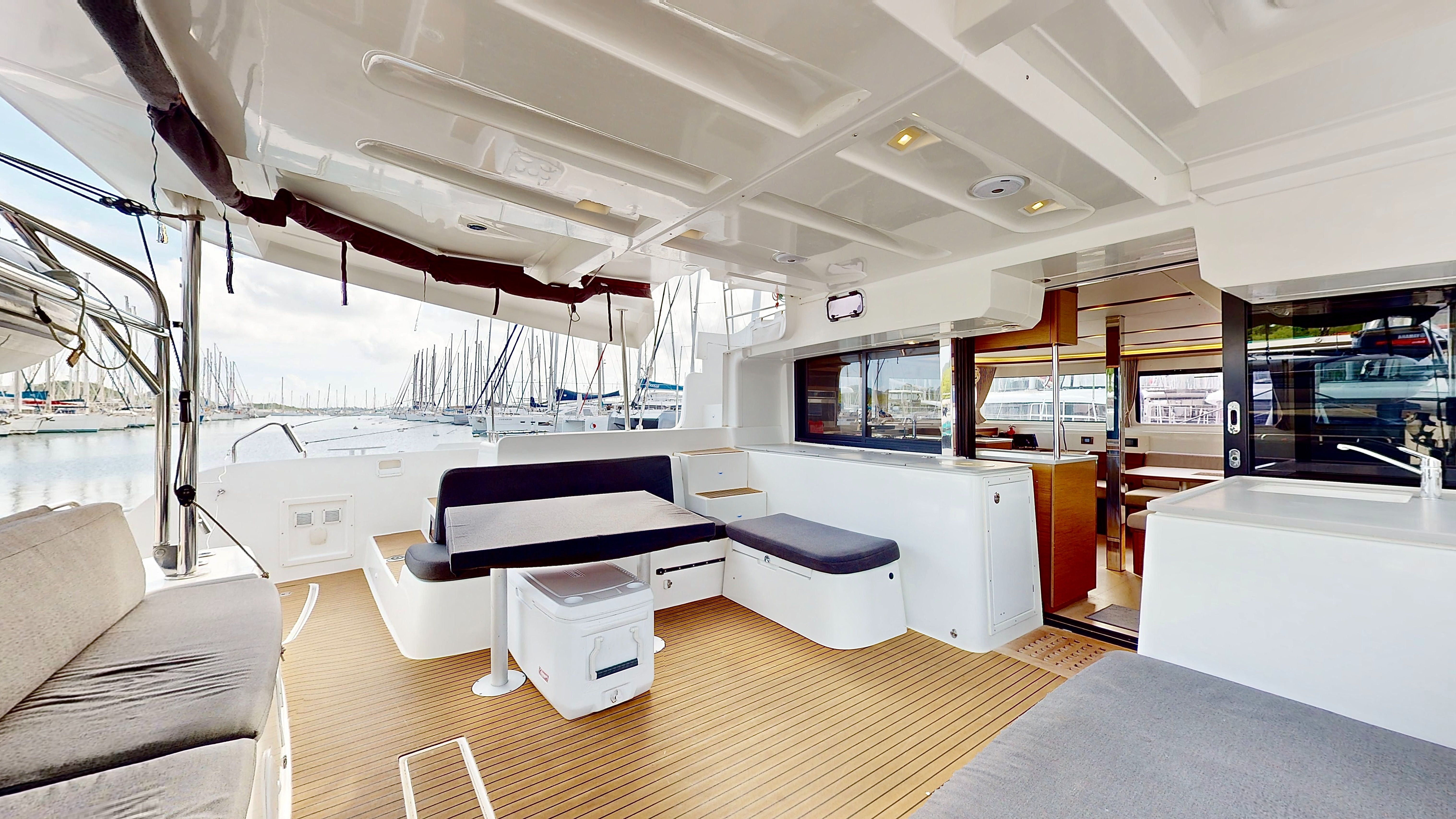 Lagoon 46 | Manureva