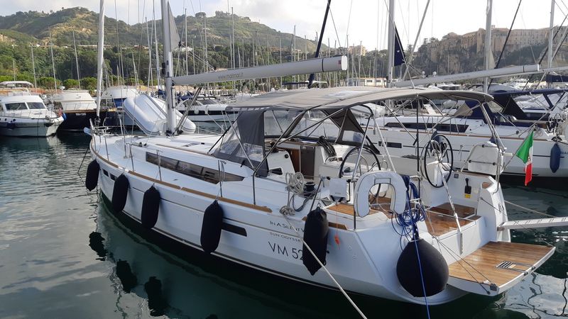 Jeanneau Sun Odyssey 519 | In a Silent Way