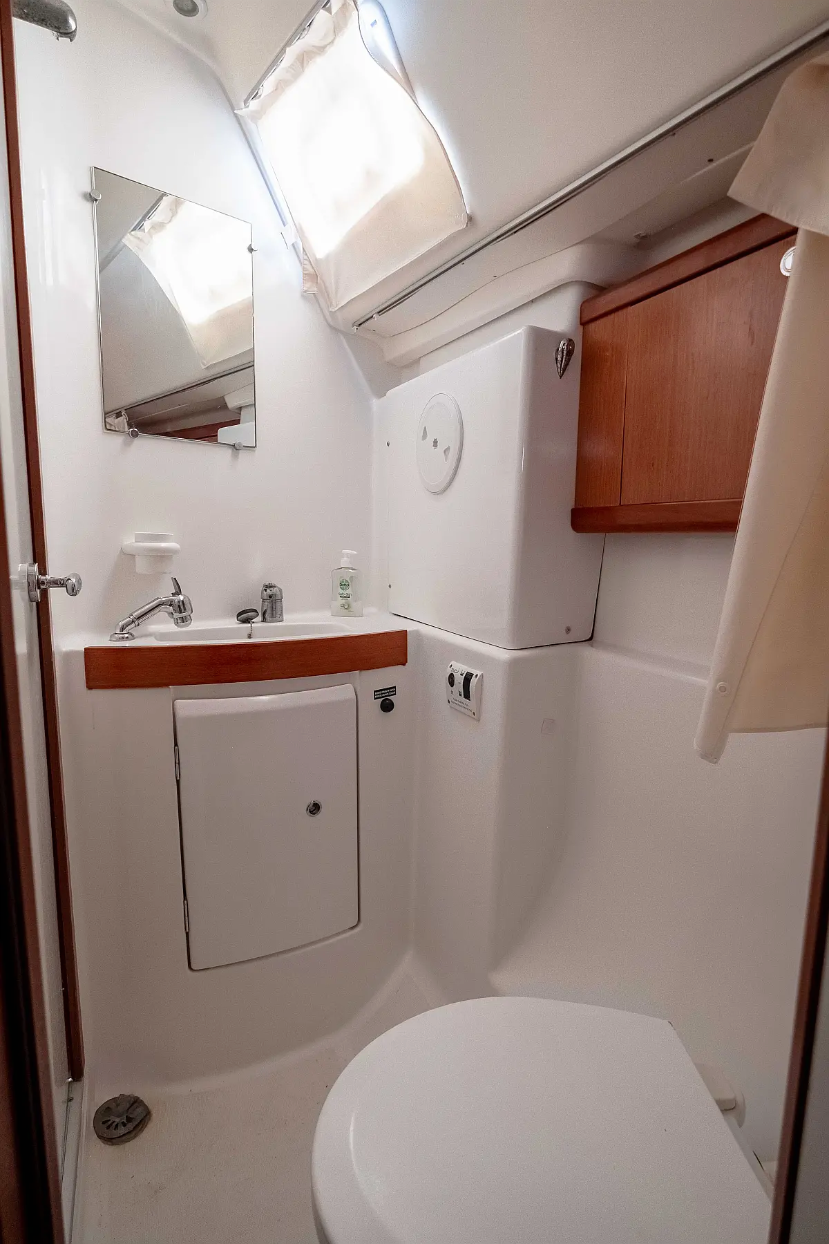 Beneteau Oceanis 43 | Starcat
