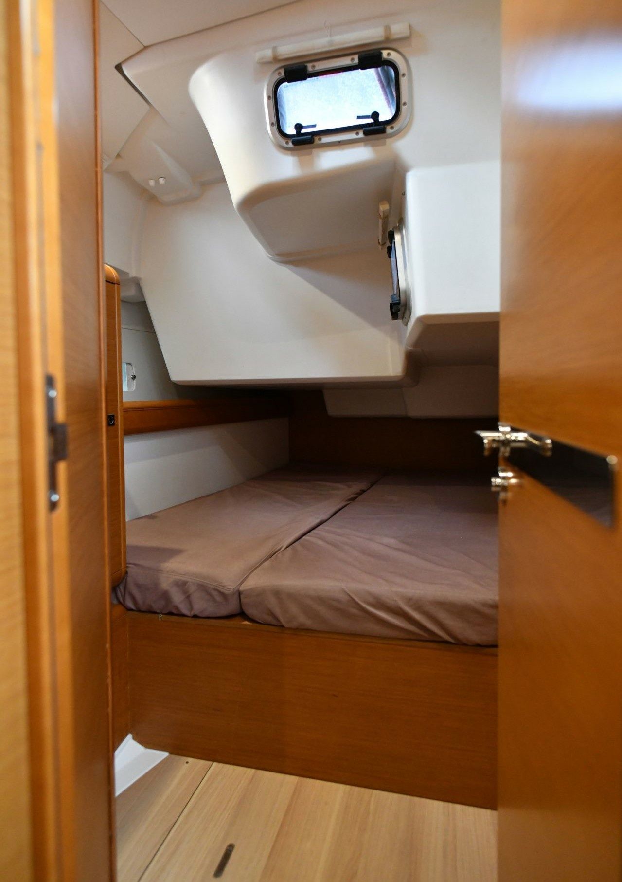 Jeanneau Sun Odyssey 519 | Eva