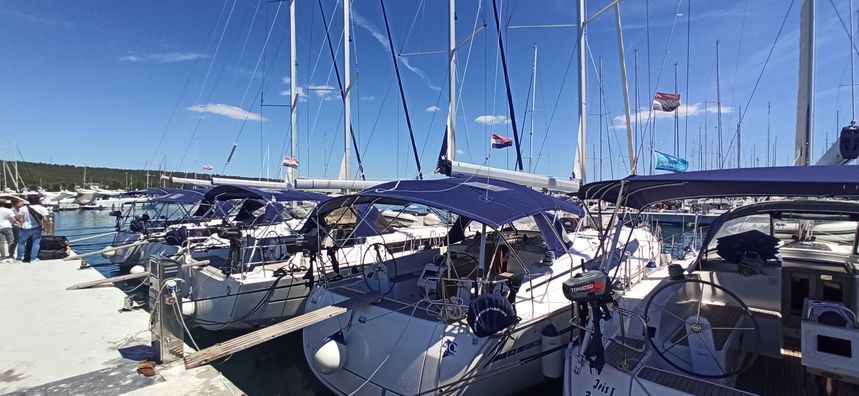 Bavaria Cruiser 46 | Makalu