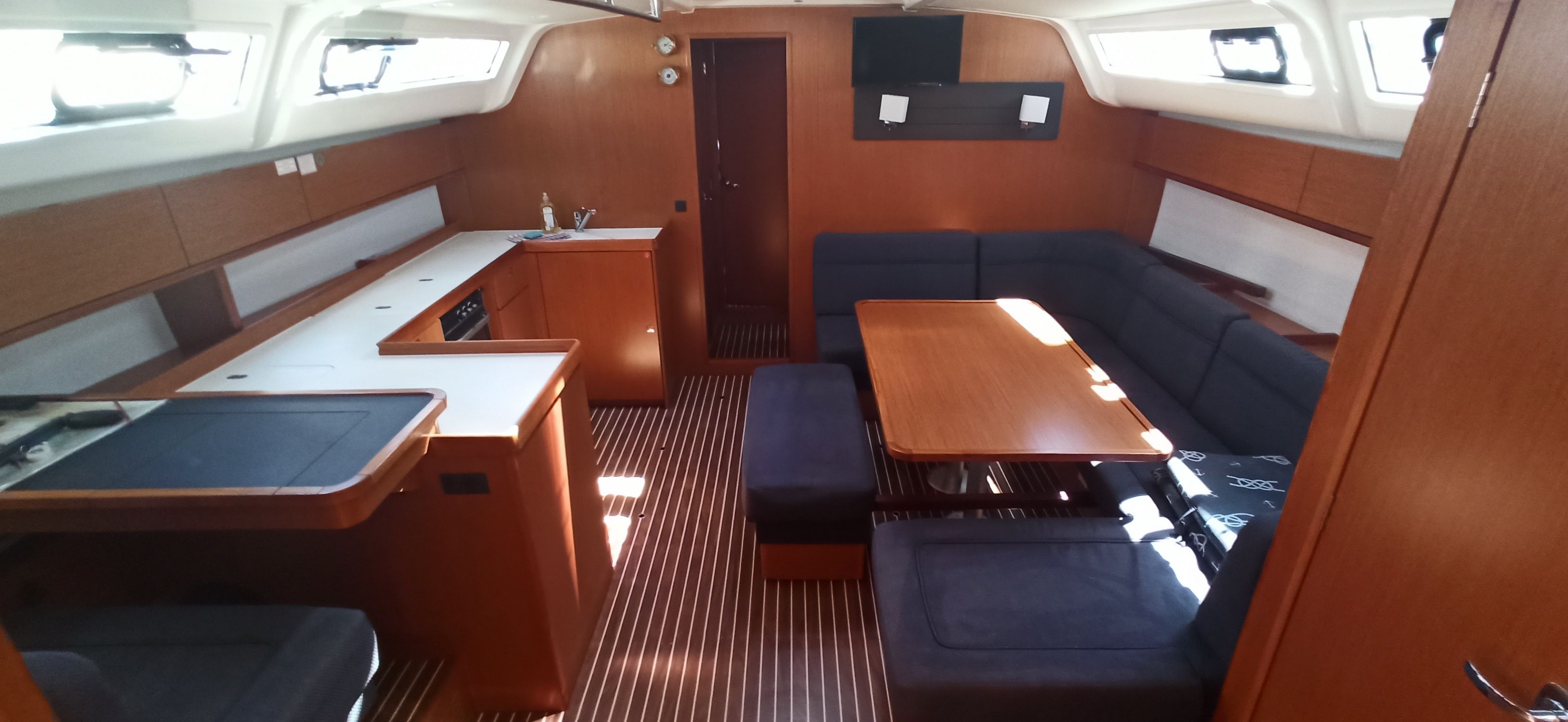Bavaria Cruiser 46 | Makalu