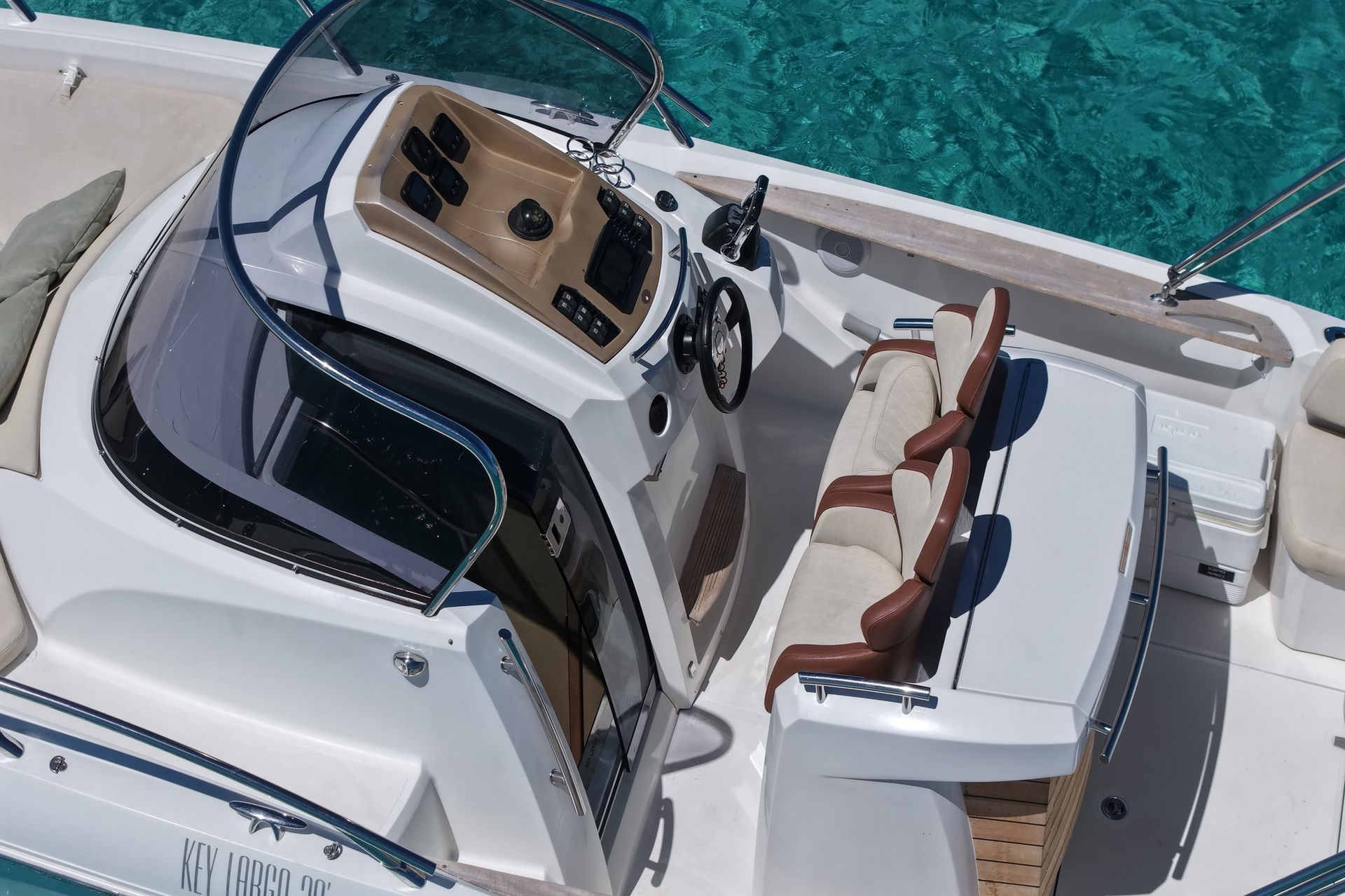 Sessa Key Largo 30 | Hot Dog