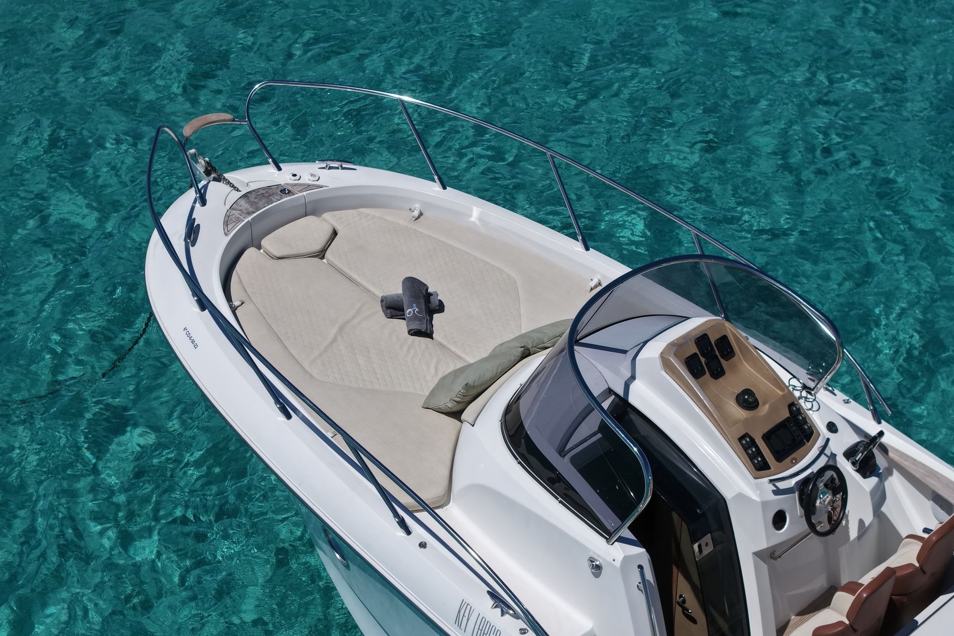 Sessa Key Largo 30 | Hot Dog
