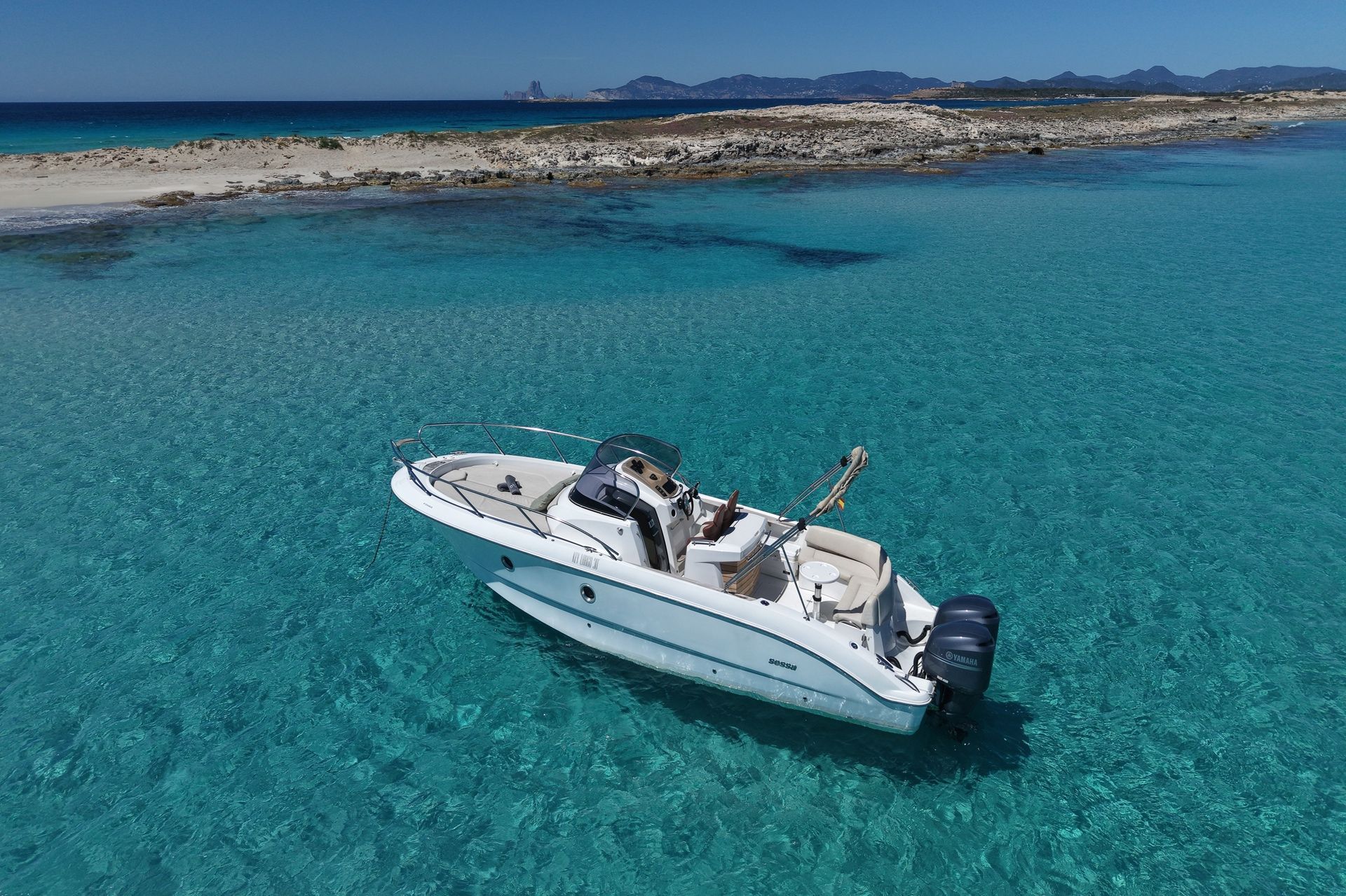 Sessa Key Largo 30 | Hot Dog