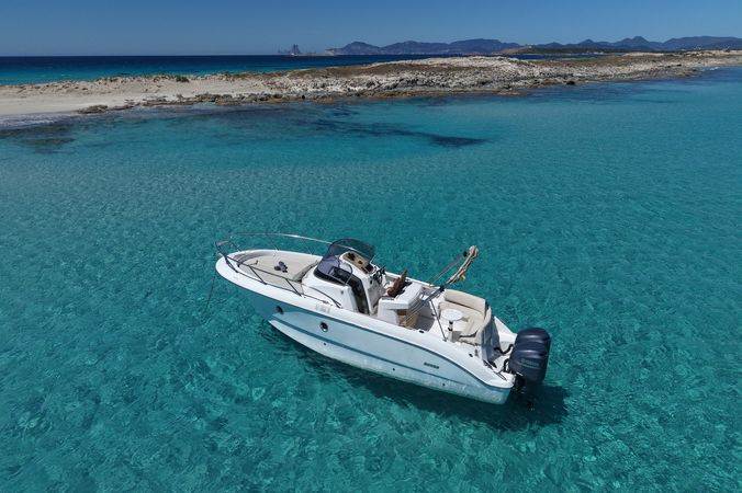 Sessa Key Largo 30 | Hot Dog