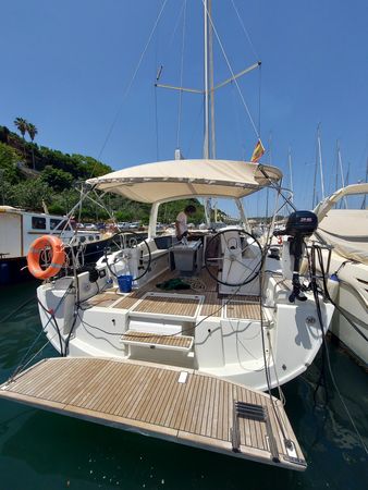 Beneteau Oceanis 41.1 | Barbanegra