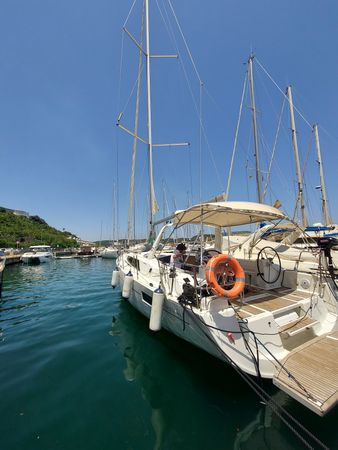 Beneteau Oceanis 41.1 | Barbanegra