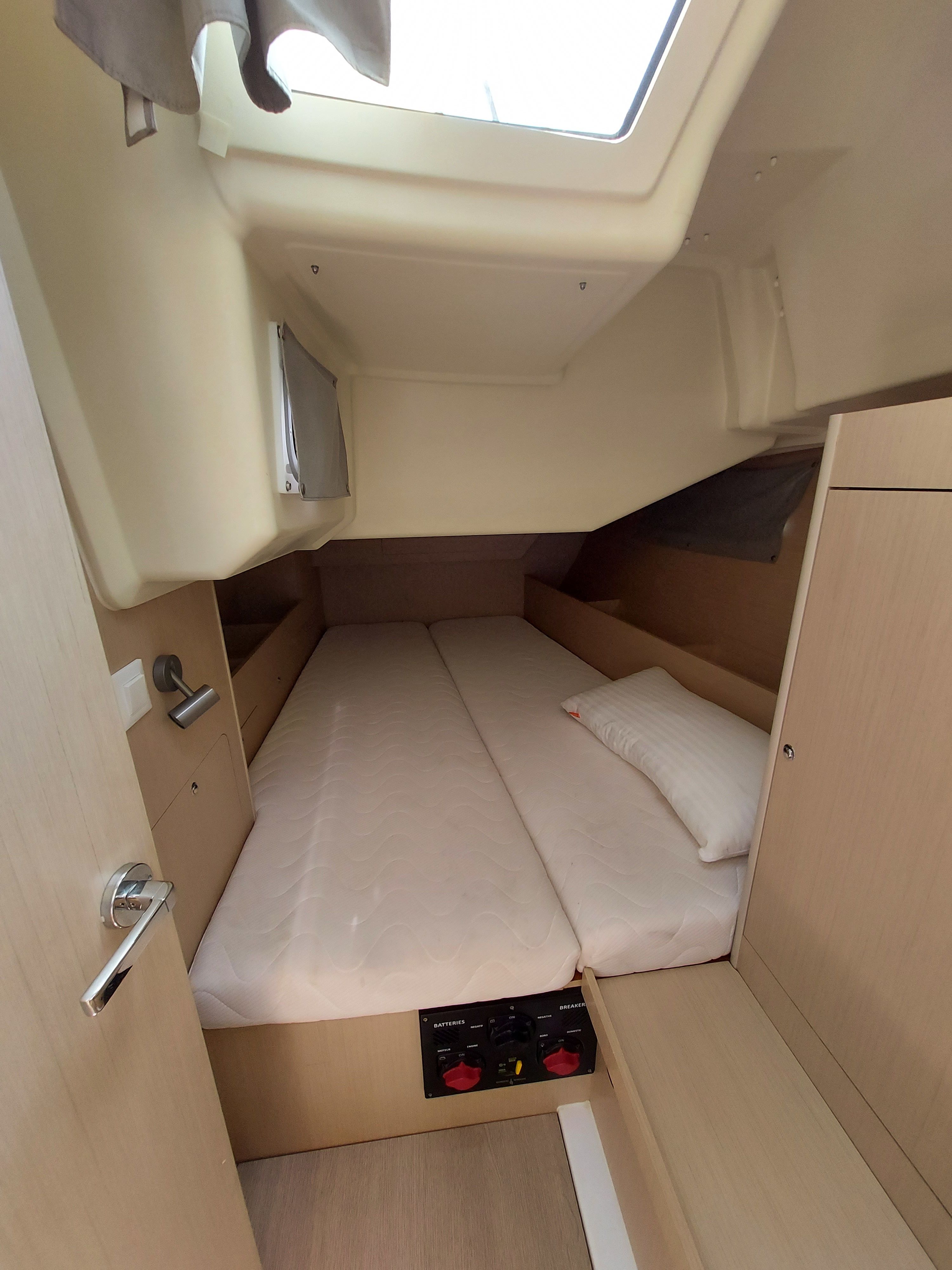Beneteau Oceanis 41.1 | Barbanegra