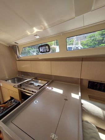 Beneteau Oceanis 41.1 | Barbanegra