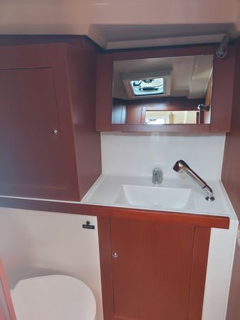 Beneteau Oceanis 41.1 | Barbarroja