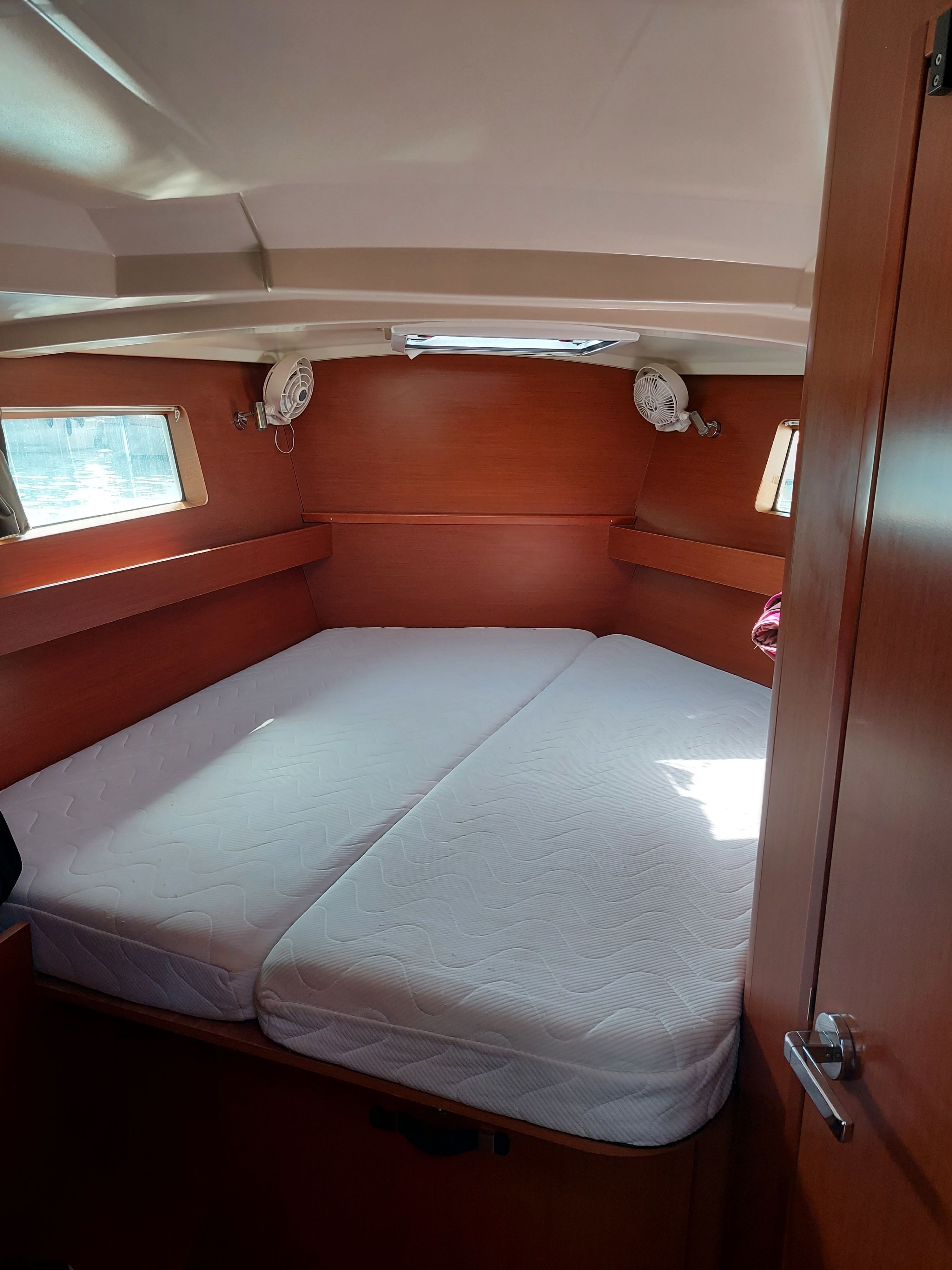 Beneteau Oceanis 41.1 | Barbarroja