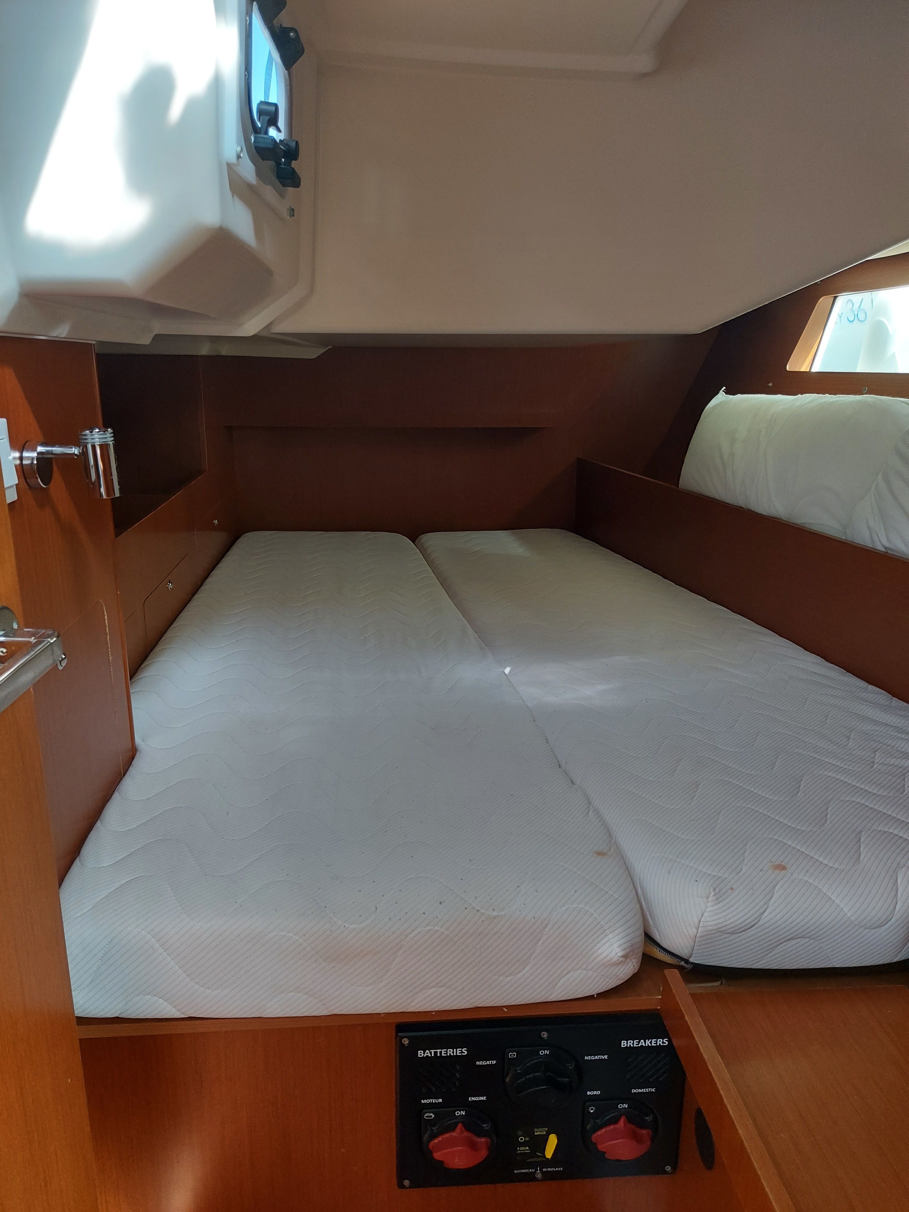 Beneteau Oceanis 41.1 | Barbarroja