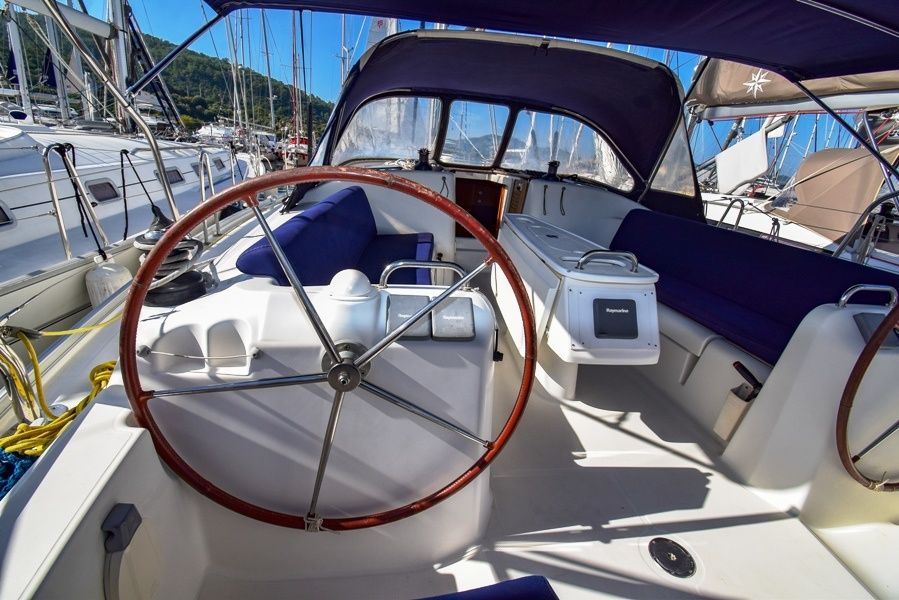 Beneteau Cyclades 43.4 | Blondie