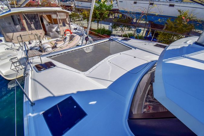 Fountaine Pajot Lucia 40 | Amber