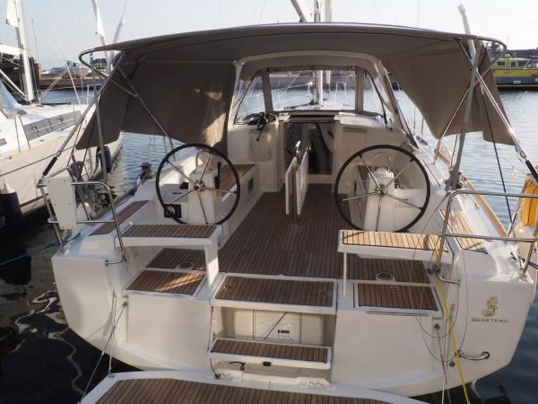 Beneteau Oceanis 38 | Ida