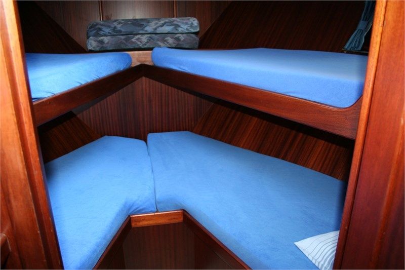 De Drait Tyvano 1450 | Constellation