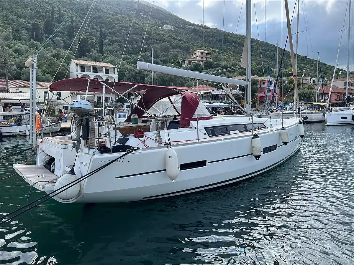 Dufour 412 | Aina
