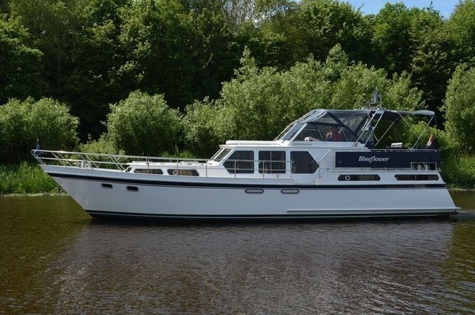 Jachtwerf Gijs van der Valk Valkkruiser 1350 | Blueflower