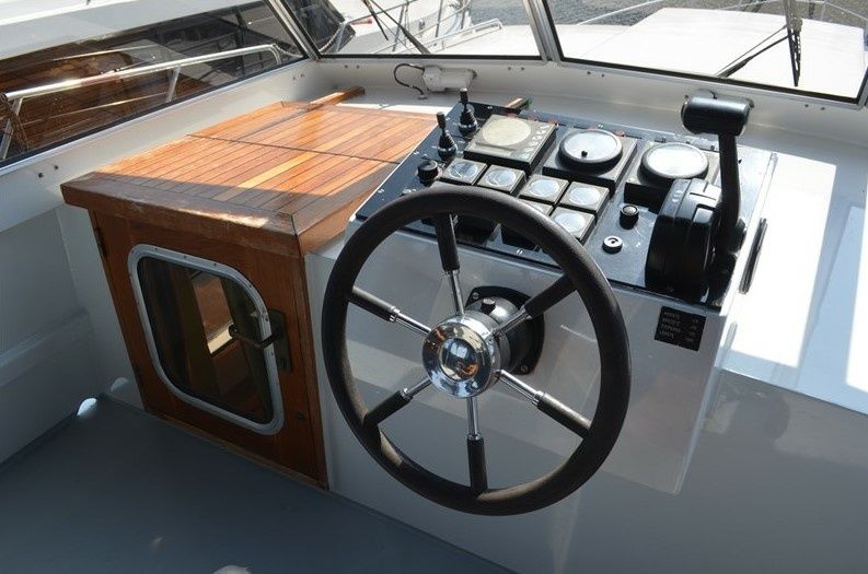 Jachtwerf Gijs van der Valk Valkkruiser 1350 | Blueflower