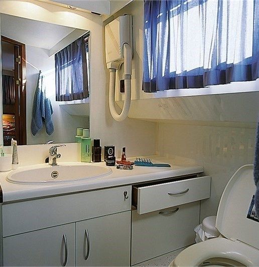 De Drait Safari Houseboat 1050 | Pretty Woman