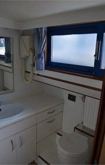 De Drait Safari Houseboat 1050 | Queen