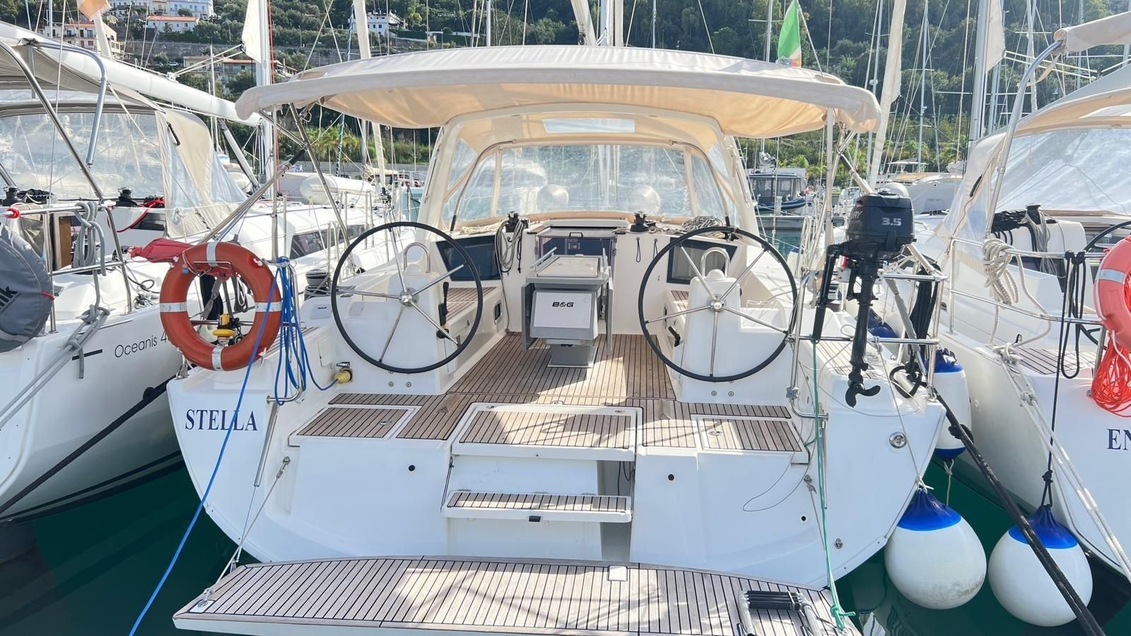 Beneteau Oceanis 41.1 | Stella