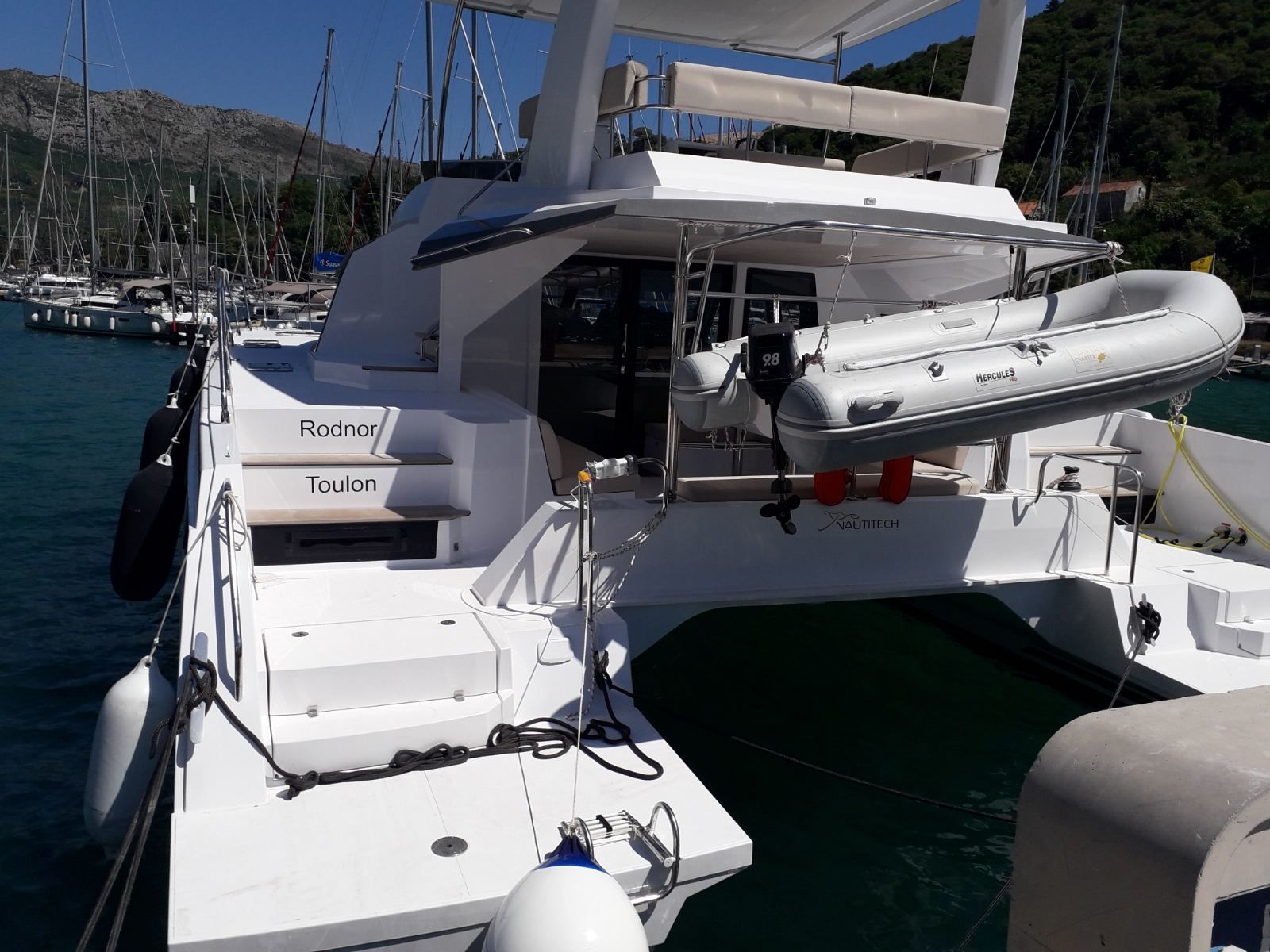 Nautitech 47 Power | Rodnor