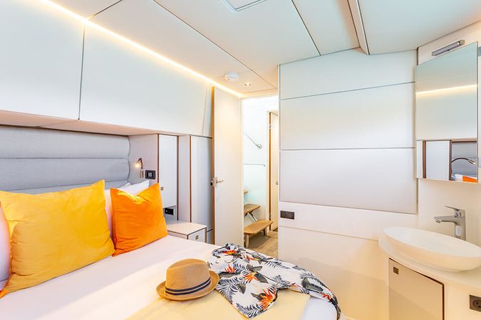 Voyage 590 Electric | Summer Breez