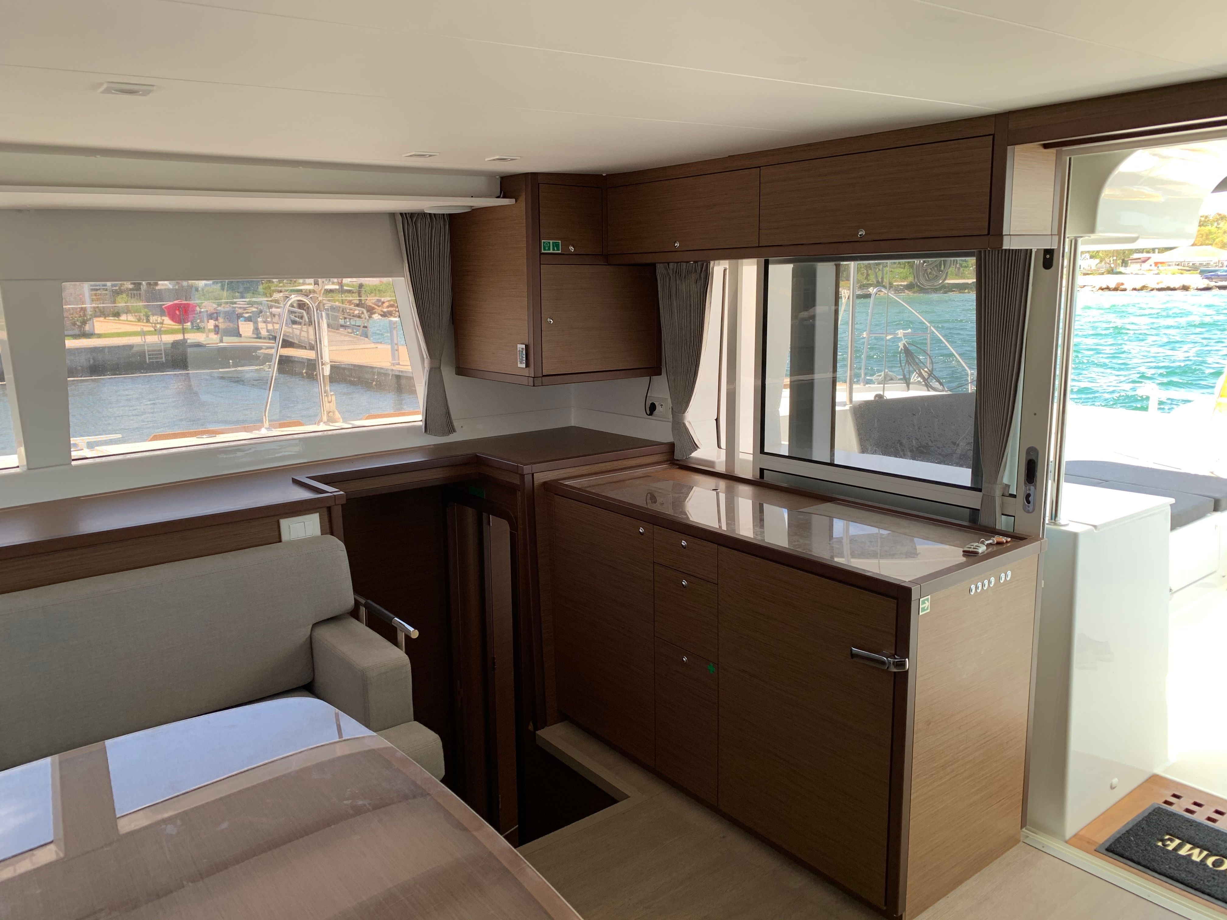 Lagoon 450 F | Annangel