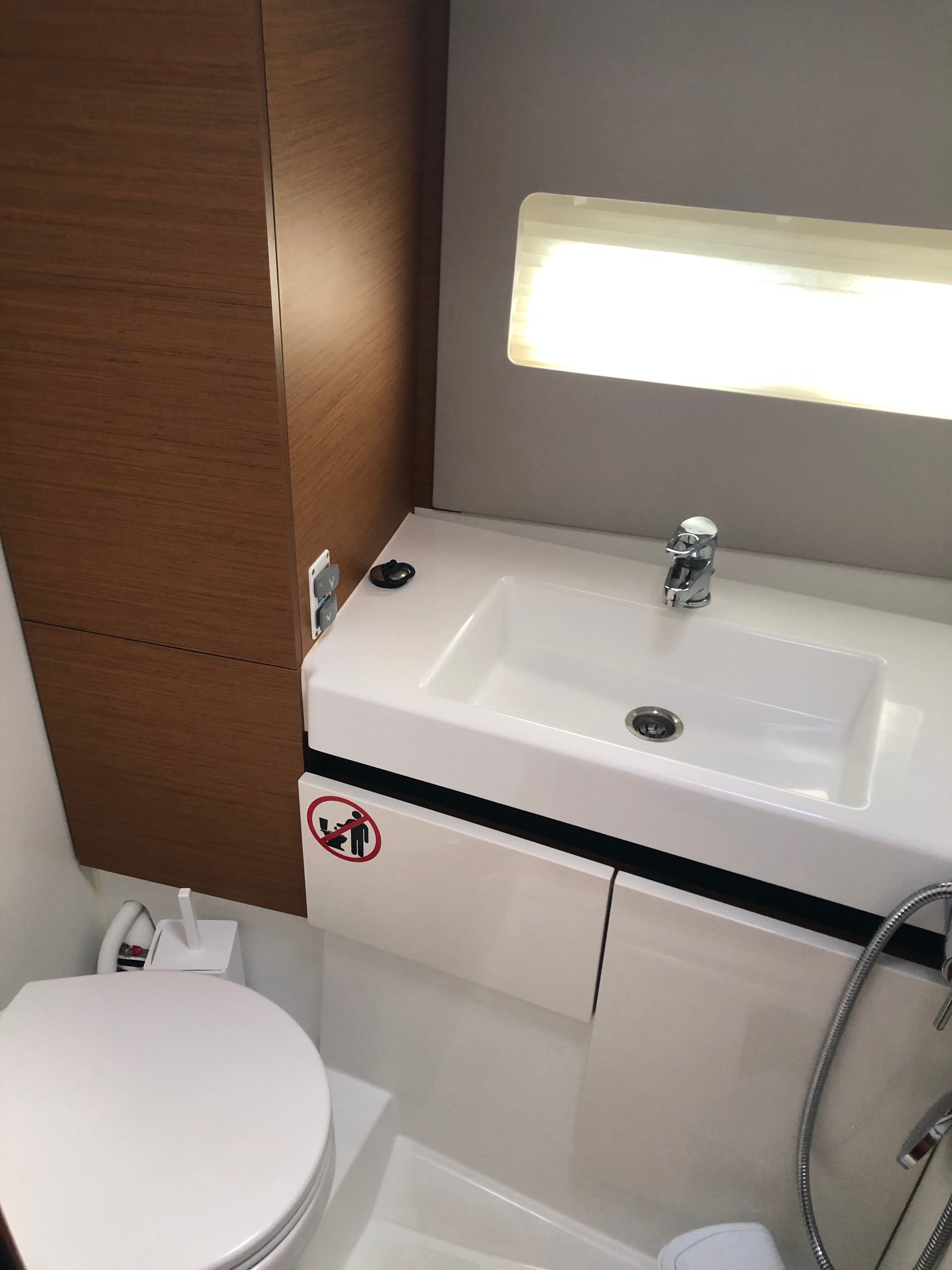 Jeanneau Sun Odyssey 490 | Jason