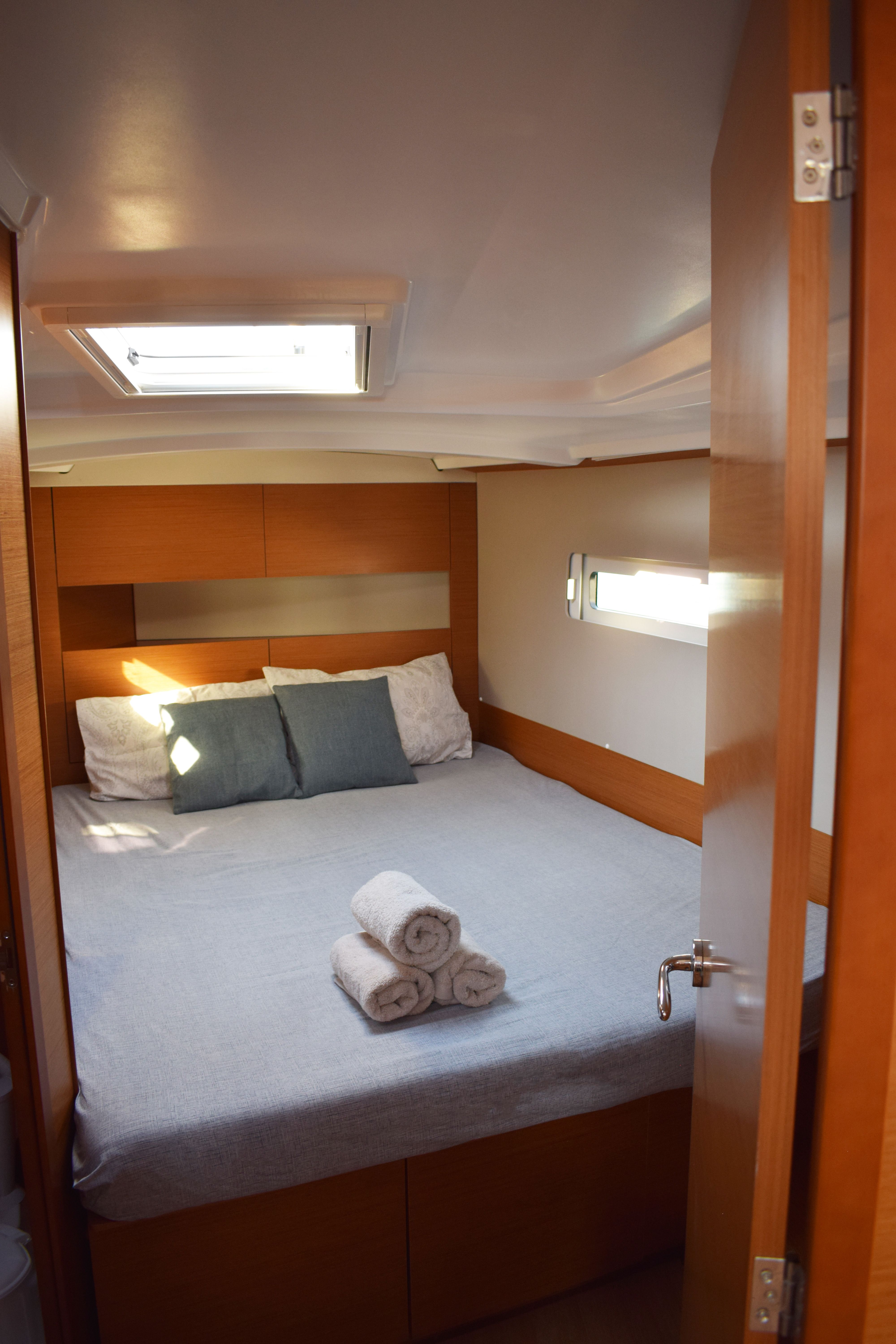 Jeanneau Sun Odyssey 410 | Irene