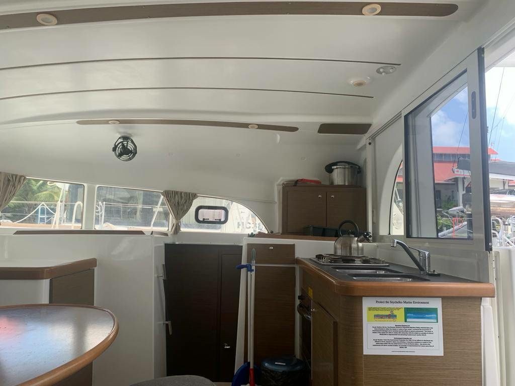 Lagoon 380 S2 | Pampero