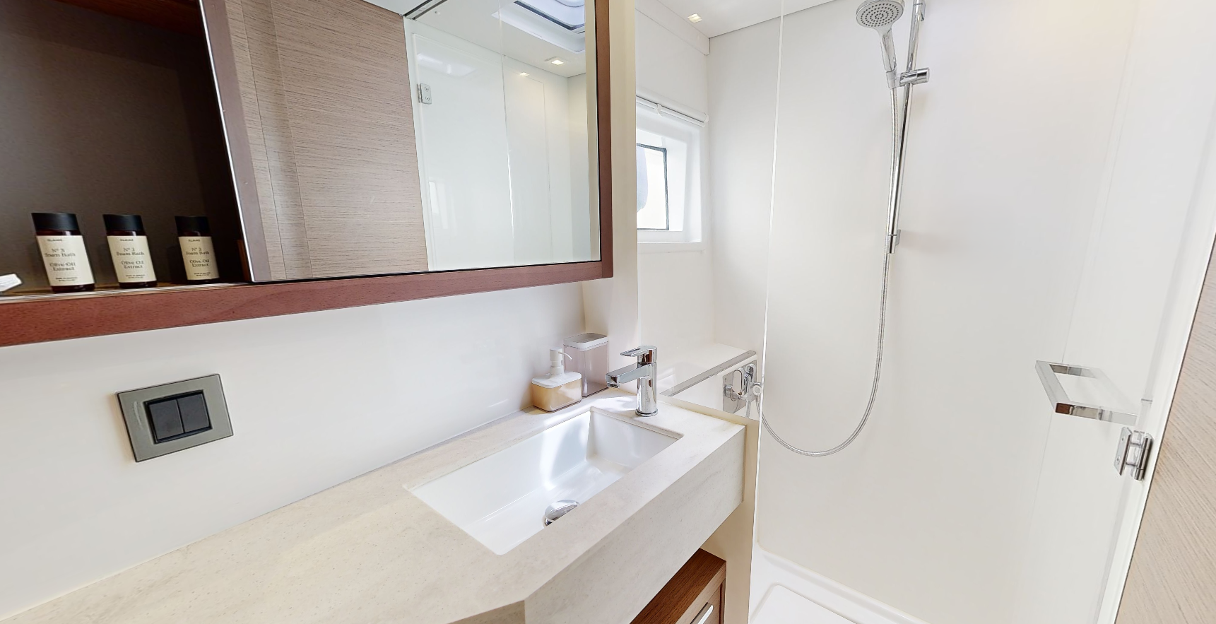 Lagoon 46 | White Pearl