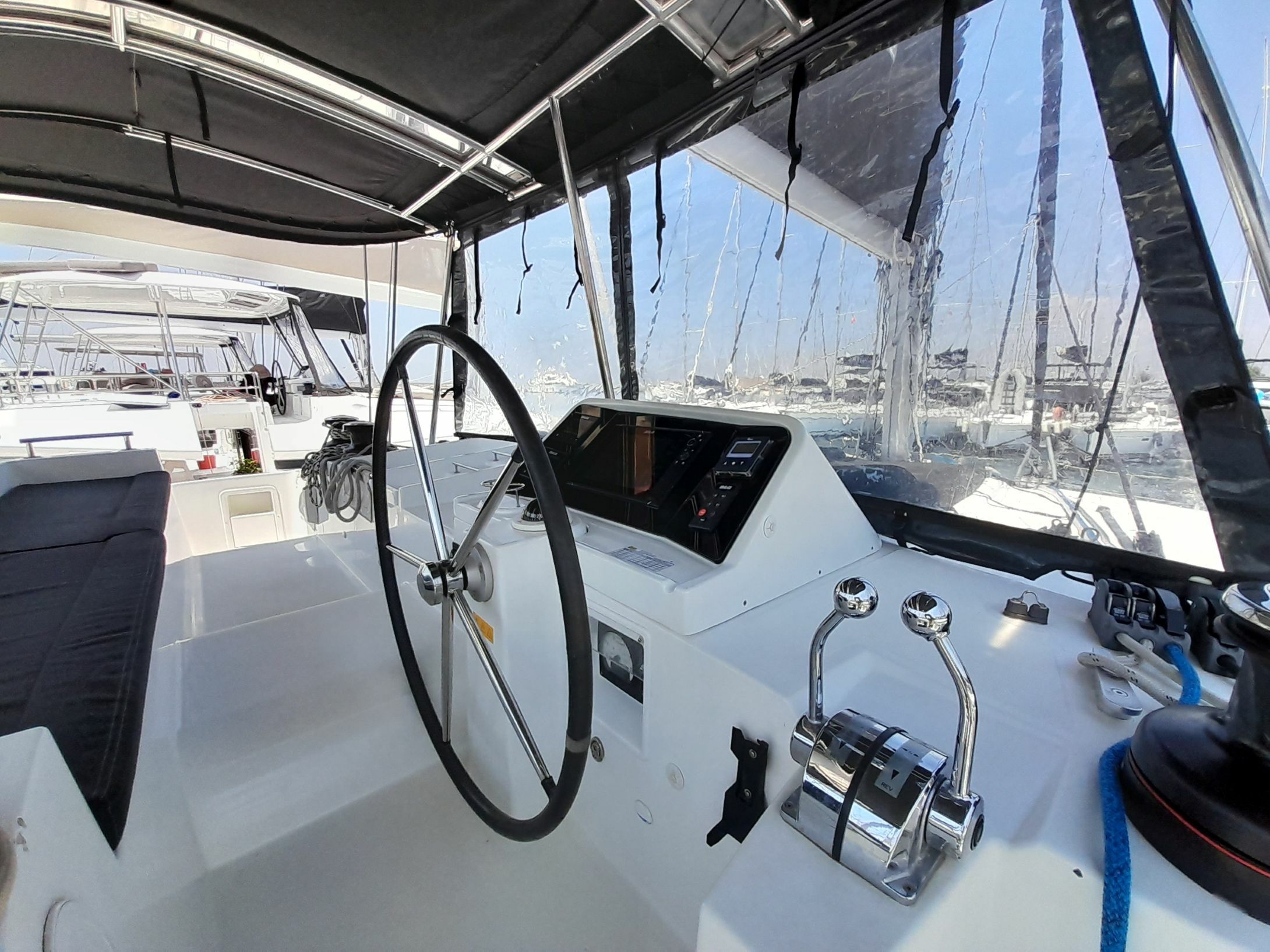 Lagoon 450 F | Annie