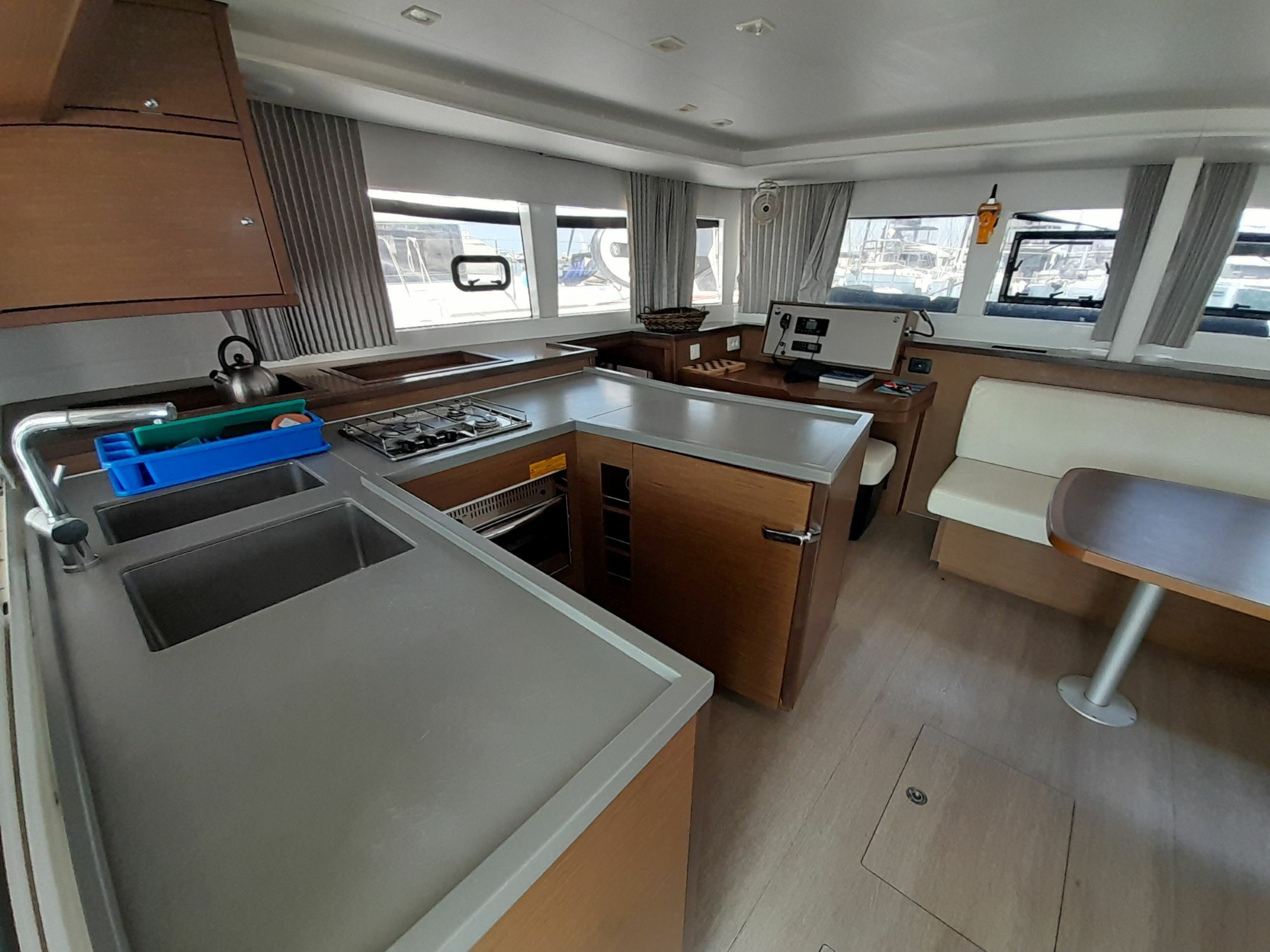 Lagoon 450 F | Annie