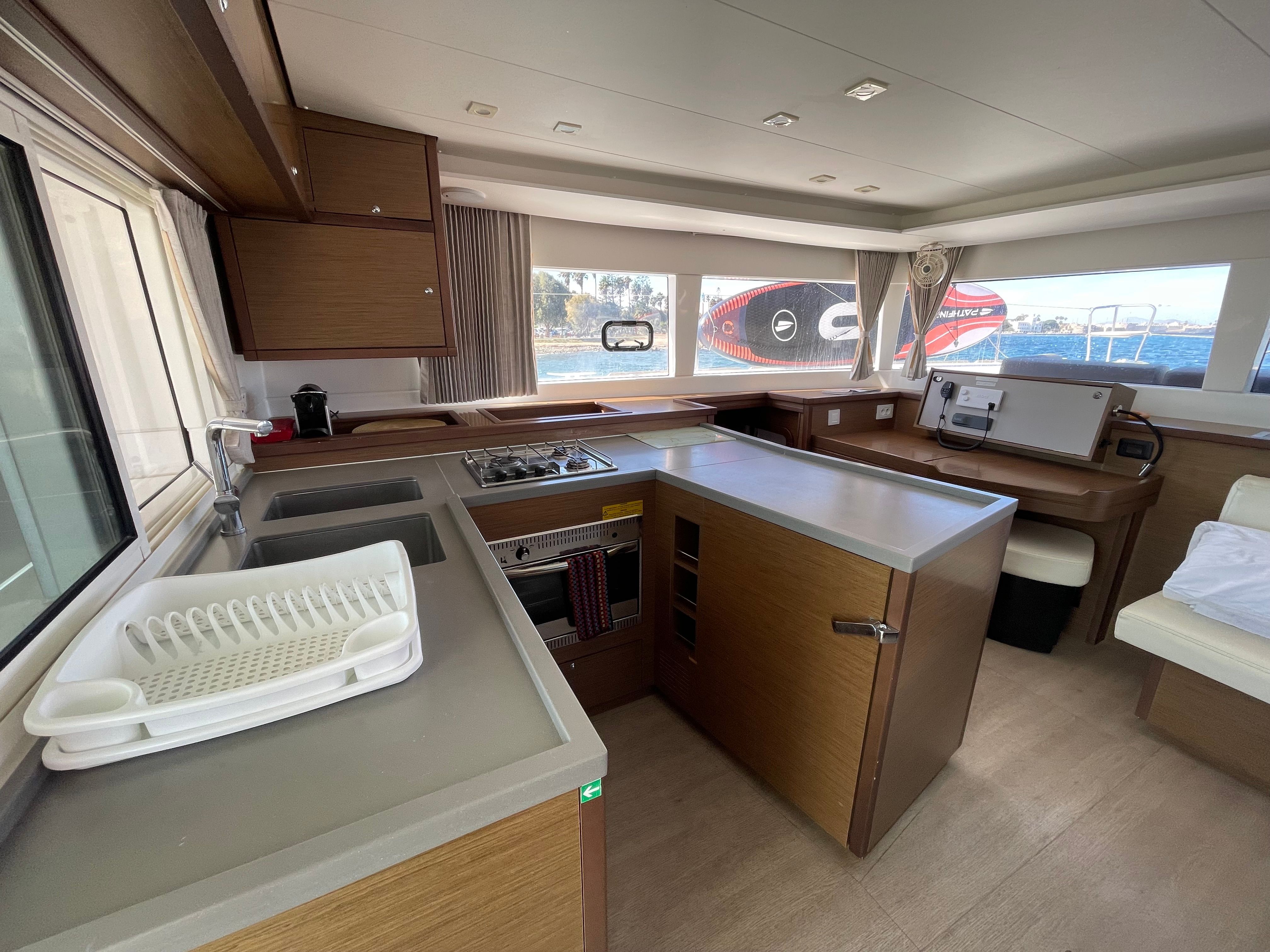 Lagoon 450 F | Sea Breeze