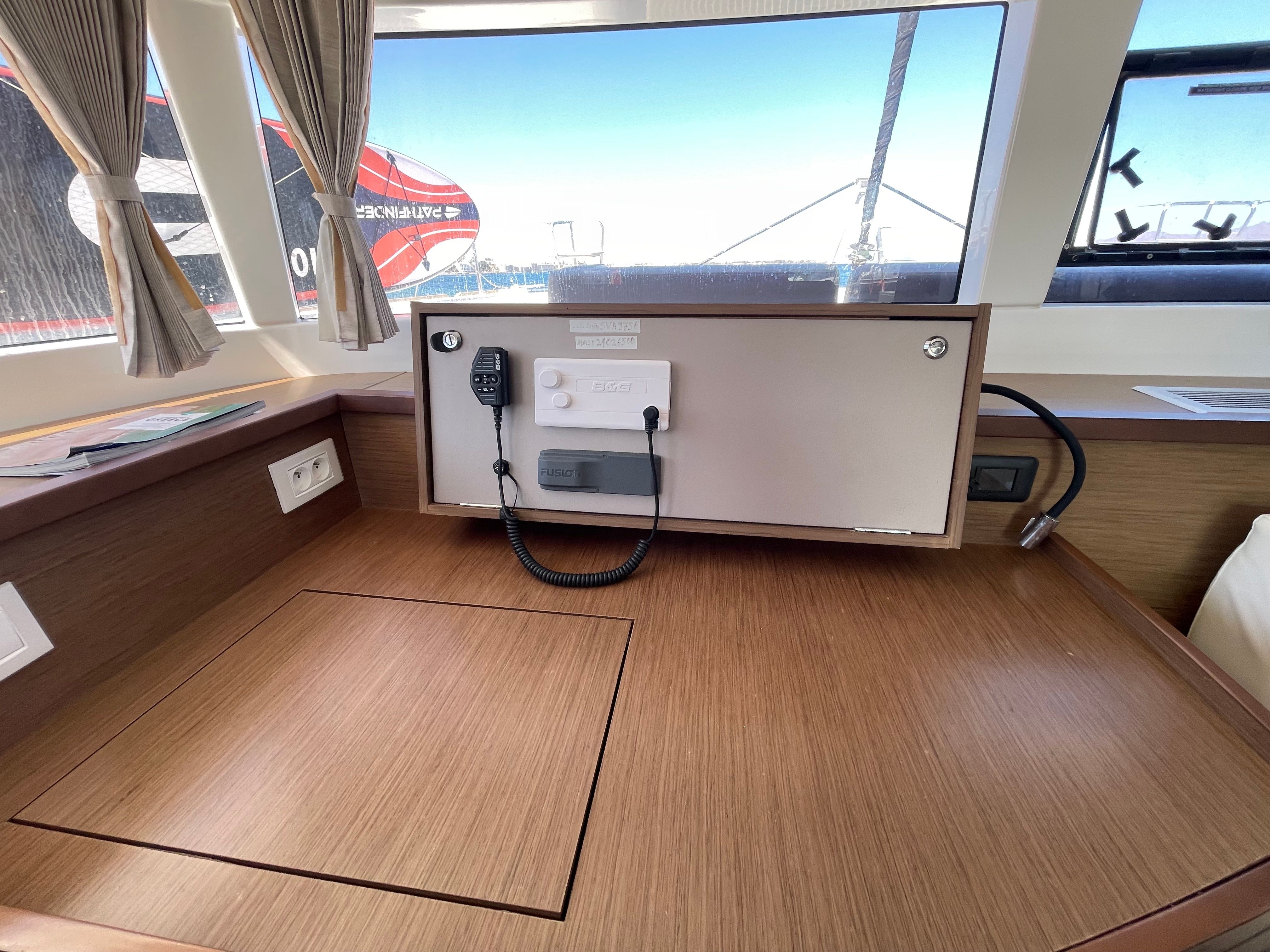 Lagoon 450 F | Sea Breeze