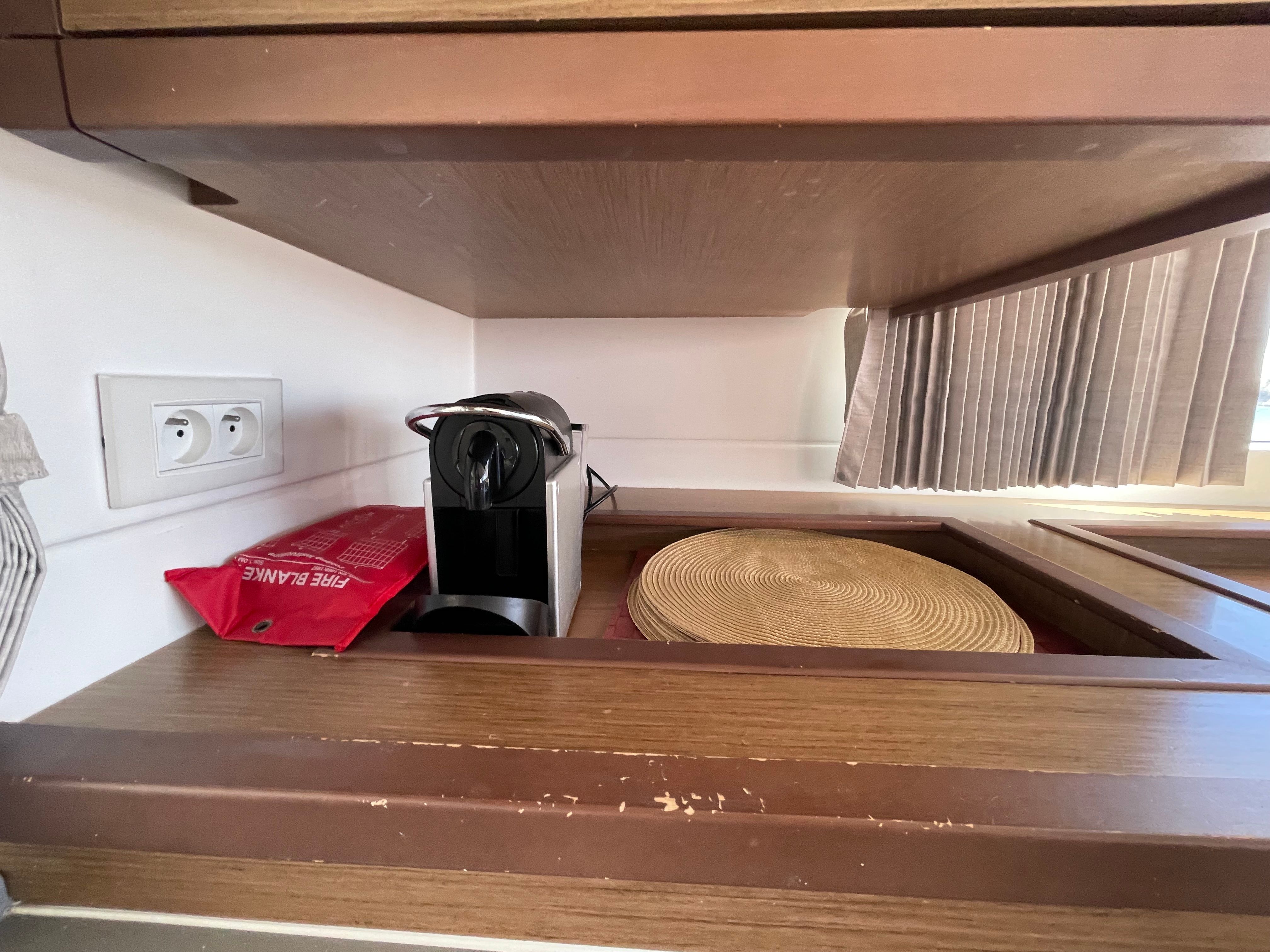 Lagoon 450 F | Sea Breeze