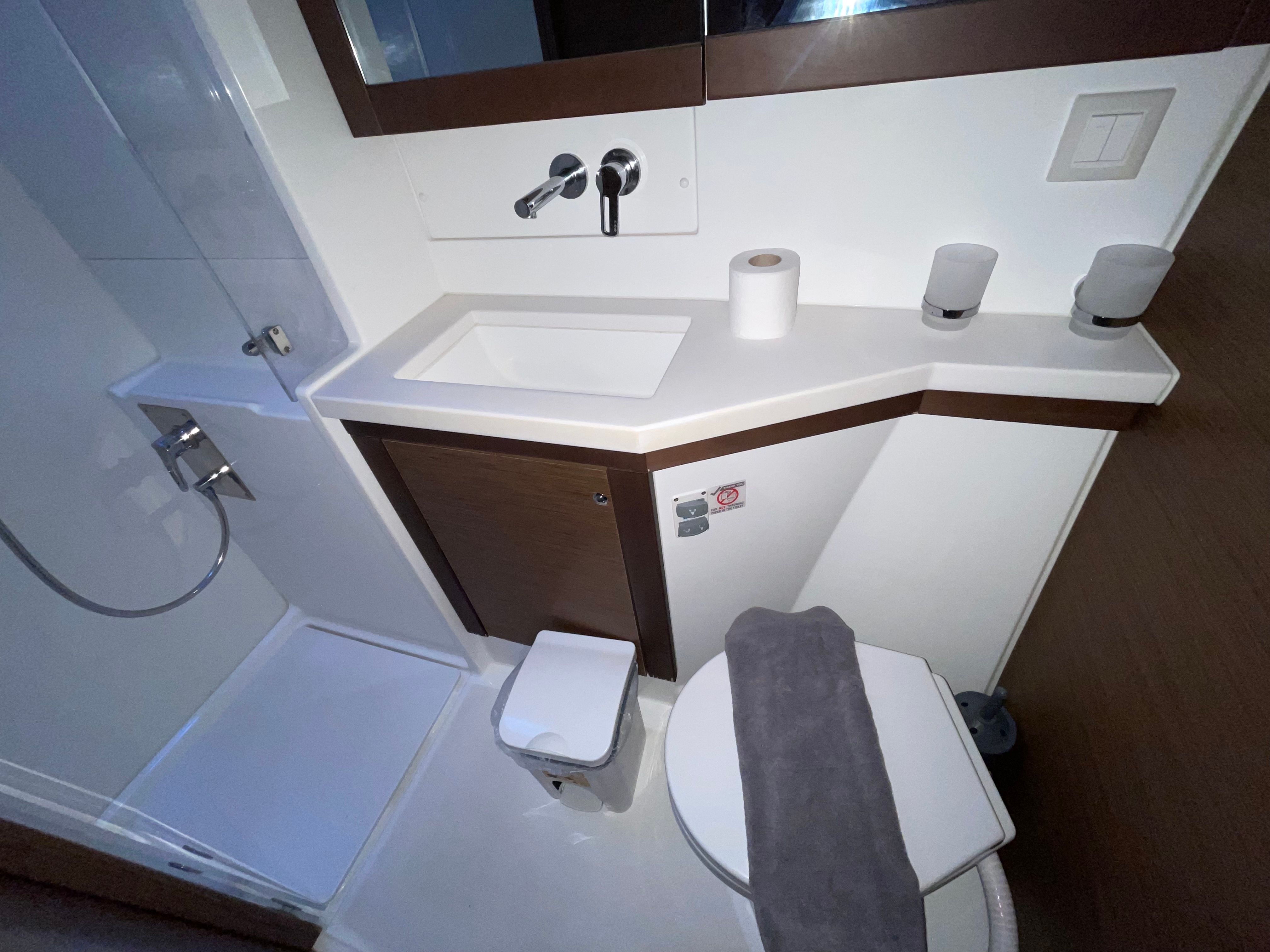 Lagoon 450 F | Sea Breeze